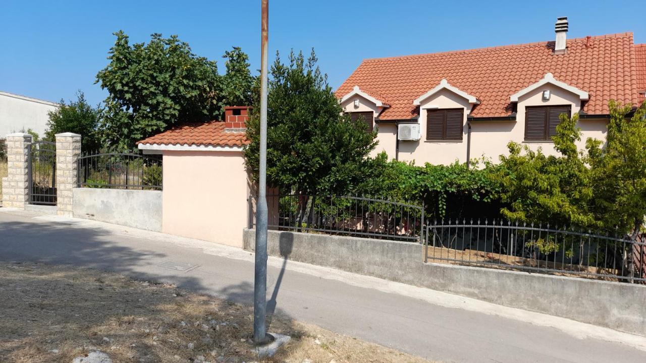 Apartmani A.Teskera Trogir Exterior foto